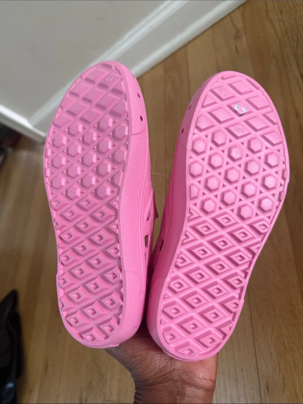 Vans Kids Bright Pink Slip-On Water Clogs